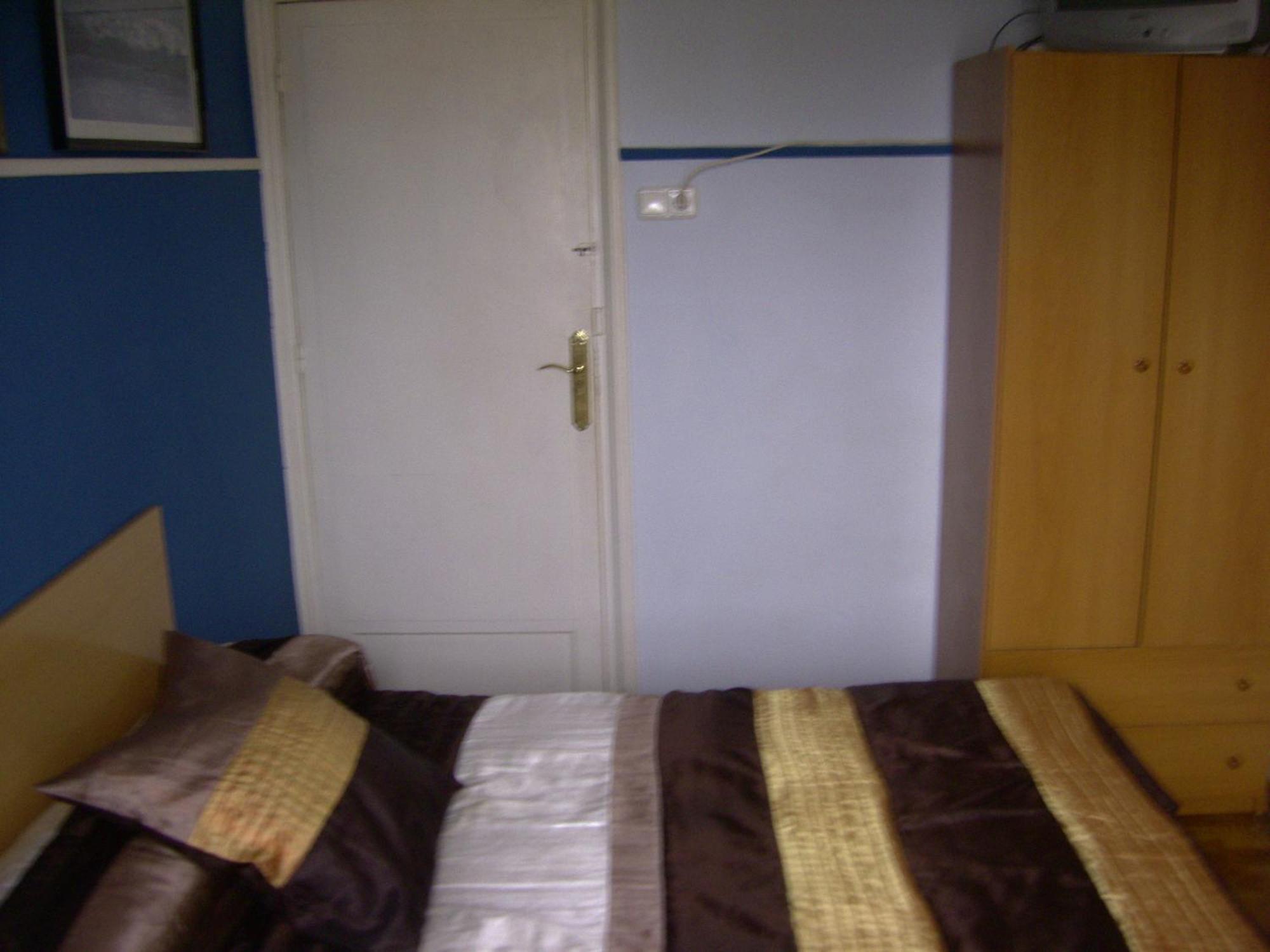 Pension Gema Irun Room photo